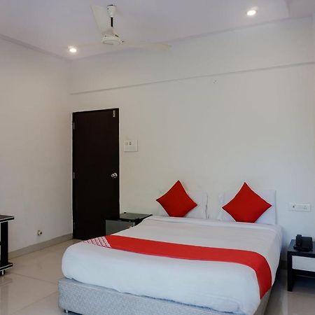 Dreams Holiday Resort Lonavala Esterno foto