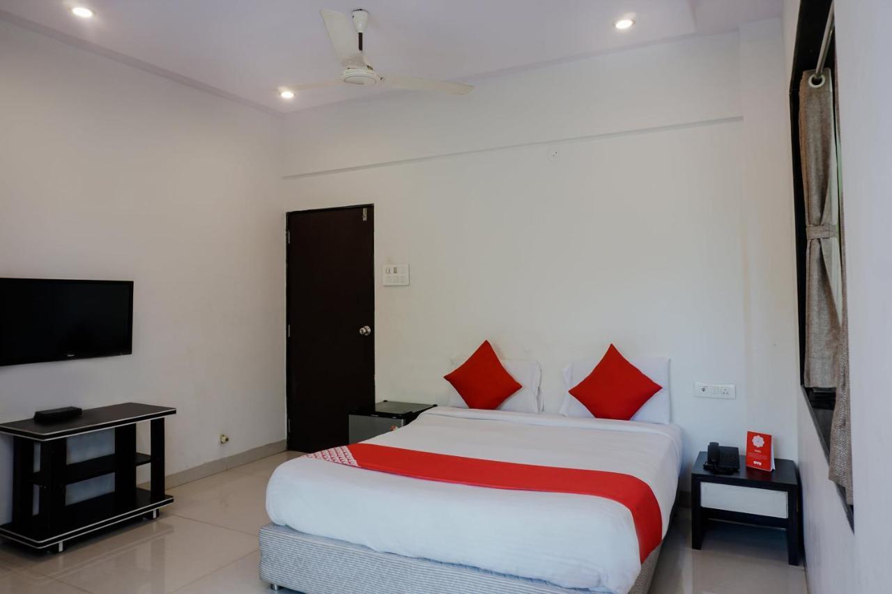 Dreams Holiday Resort Lonavala Esterno foto