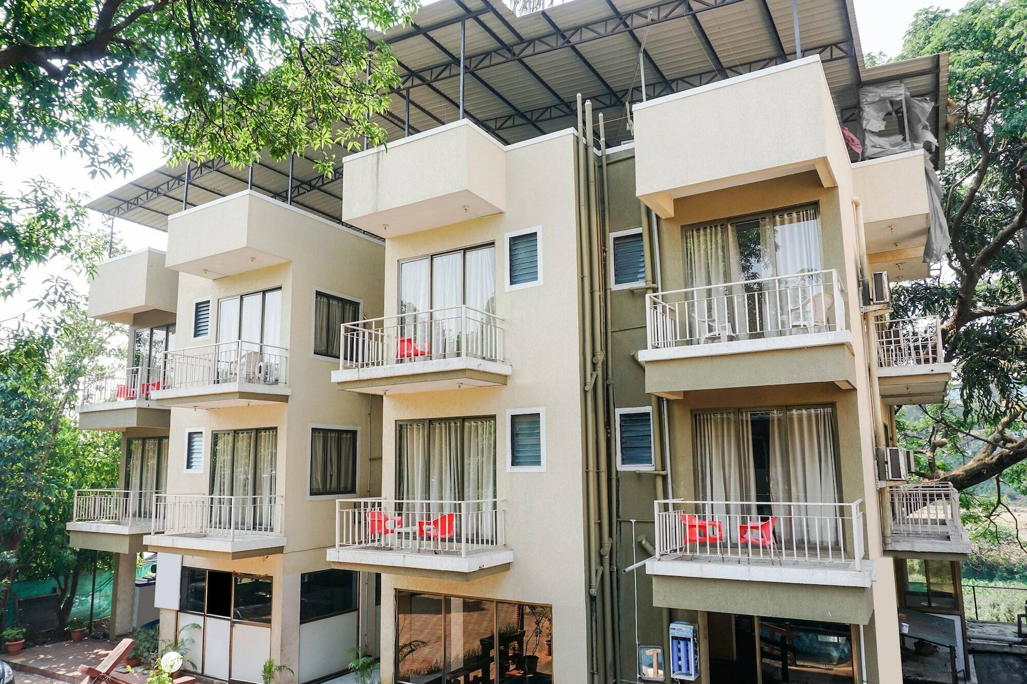 Dreams Holiday Resort Lonavala Esterno foto